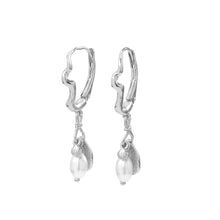 Load image into Gallery viewer, Wenche Hoops